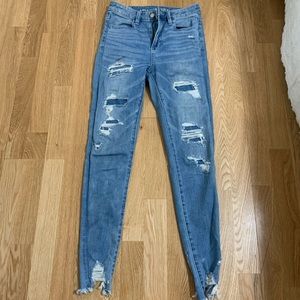 American eagle ripped high rise stretch jeans